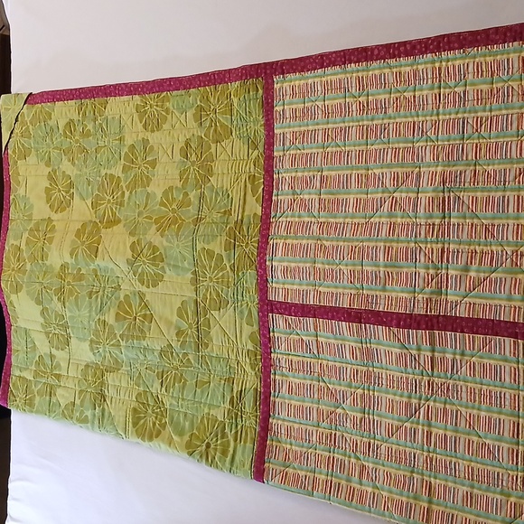 Handmade Colorful Quilt - Picture 10 of 14